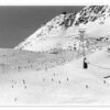 Vintage downhill race in the swiss alps